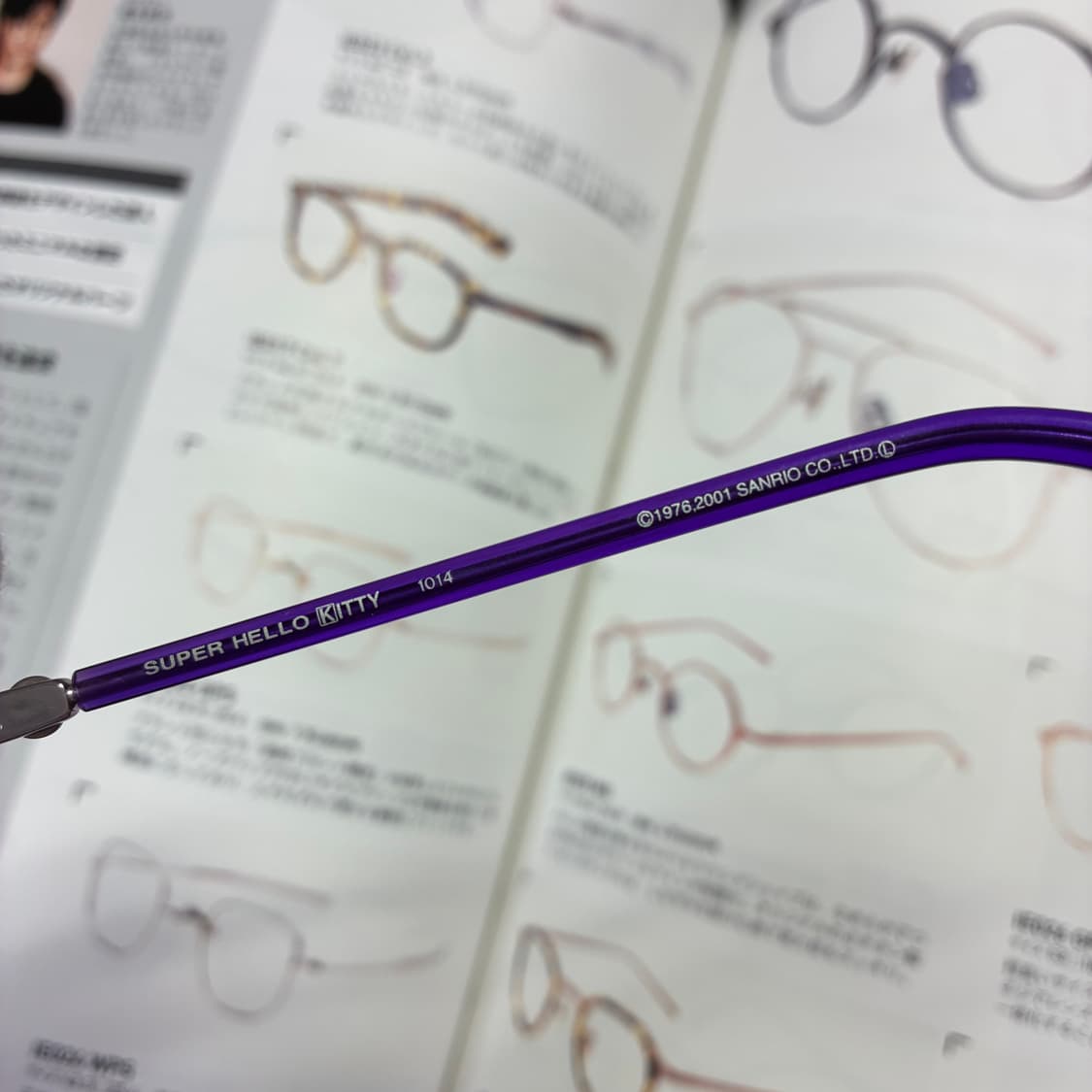 HELLO KITTY 헬로키티 산리오 티타늄 안경 상품이미지5