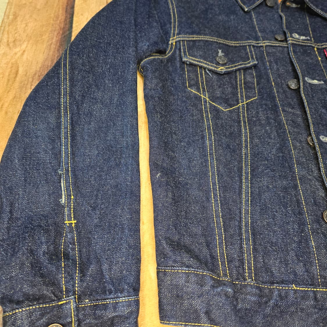 90s Japan 구 NYLON 현 리얼맥코이즈 생지데님 트러커자켓 S 상품이미지2