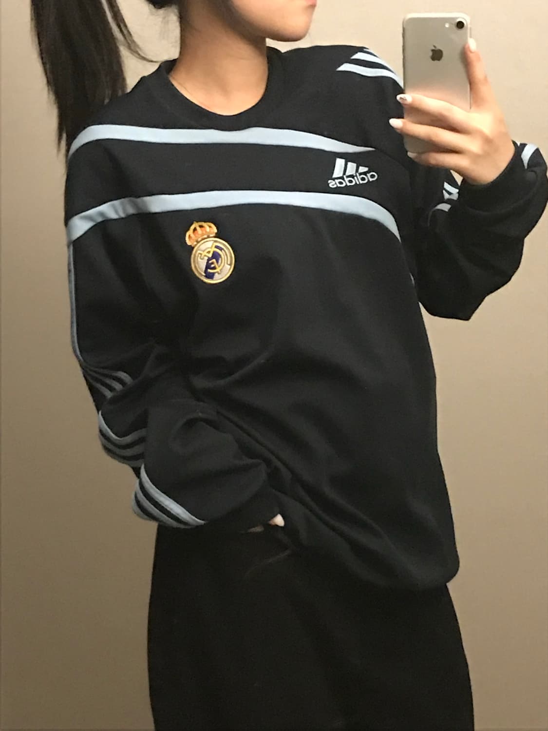 아디다스 레알마드리드 트레이닝탑 상품이미지1