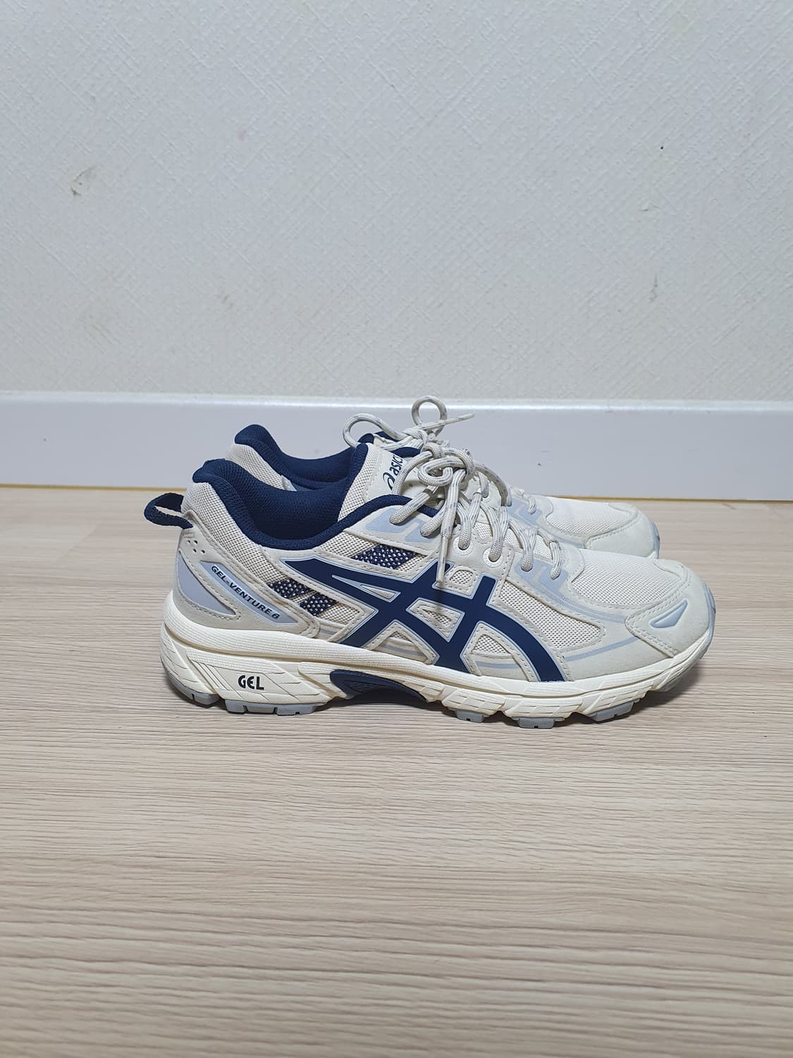 아식스 젤 벤쳐 6 운동화 245 상품이미지1