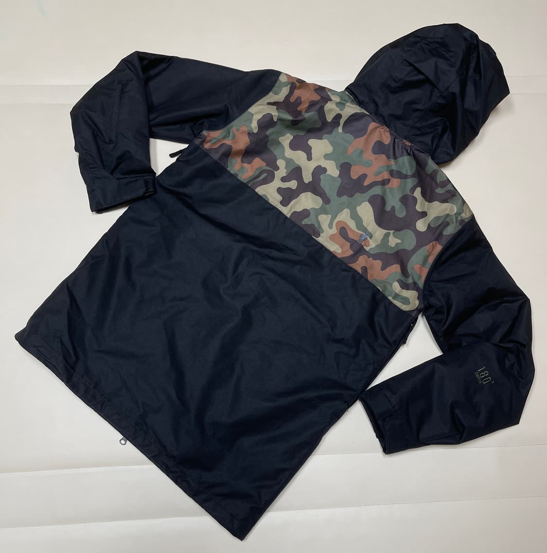 롬프 180˚ Switch 스노우보드 자켓 상품이미지2