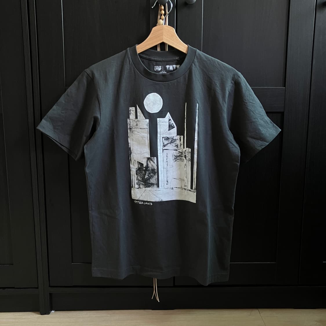 Uniqlo UTGP T-shirt 상품이미지1