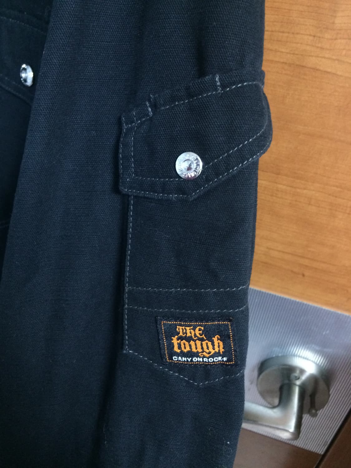 지퍼 디테일 블랙 데님 자켓 상품이미지3