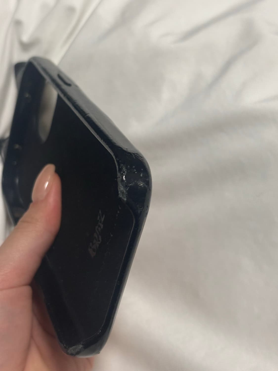 어반소피스티케이션 아이폰15 상품이미지4