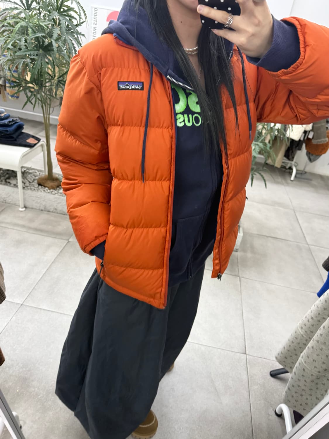 파타고니아 오렌지 구스다운 숏패딩 점퍼 상품이미지1