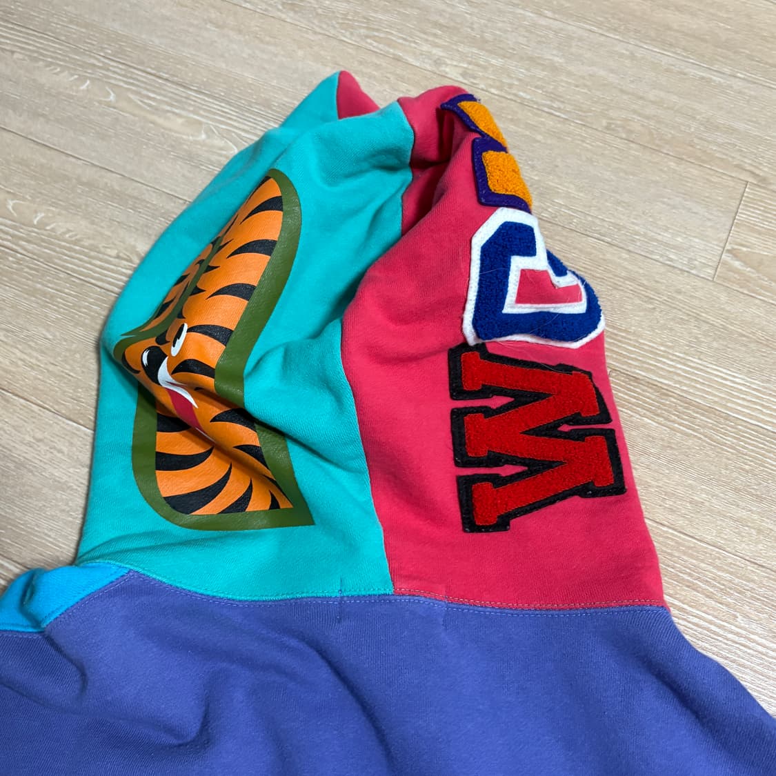 베이프 크레이지 카모 후드집업 3XL 상품이미지9
