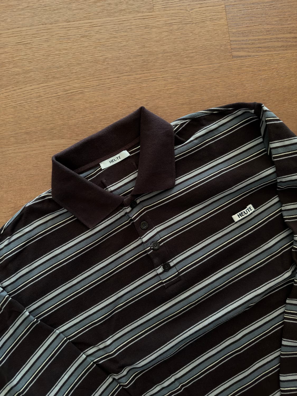 호이테 젯 스트라이프 카라티 L 상품이미지1