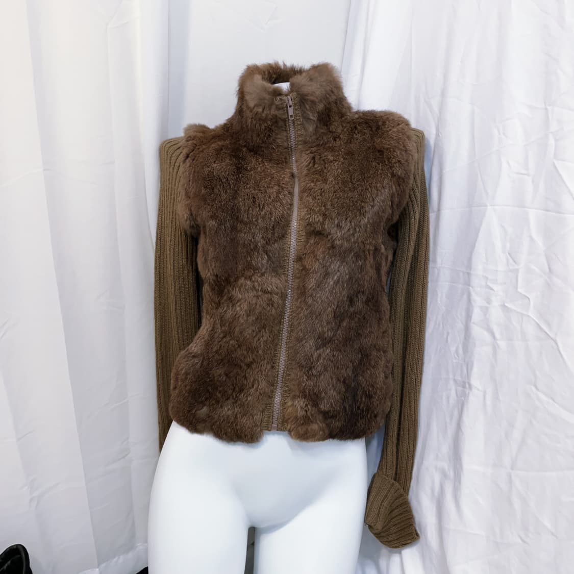 세실맥비 y2k 래빗퍼트리밍 니트 집업 상품이미지2