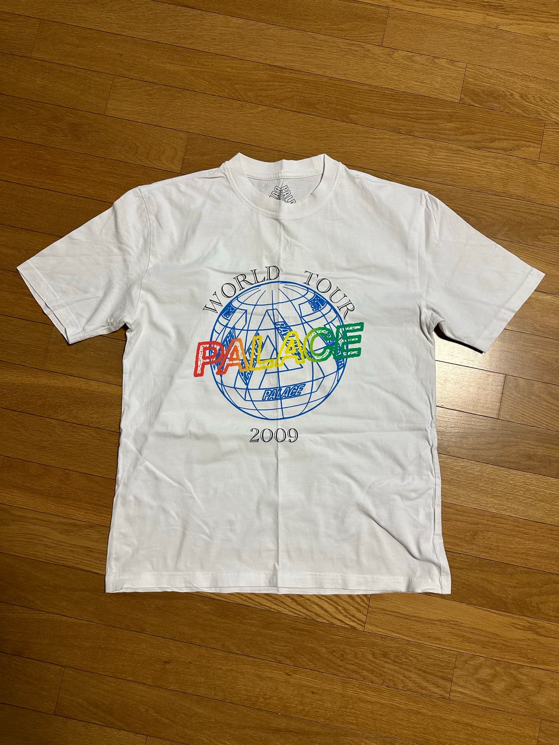 palace 팔라스 반팔티 화이트 L 상품이미지1