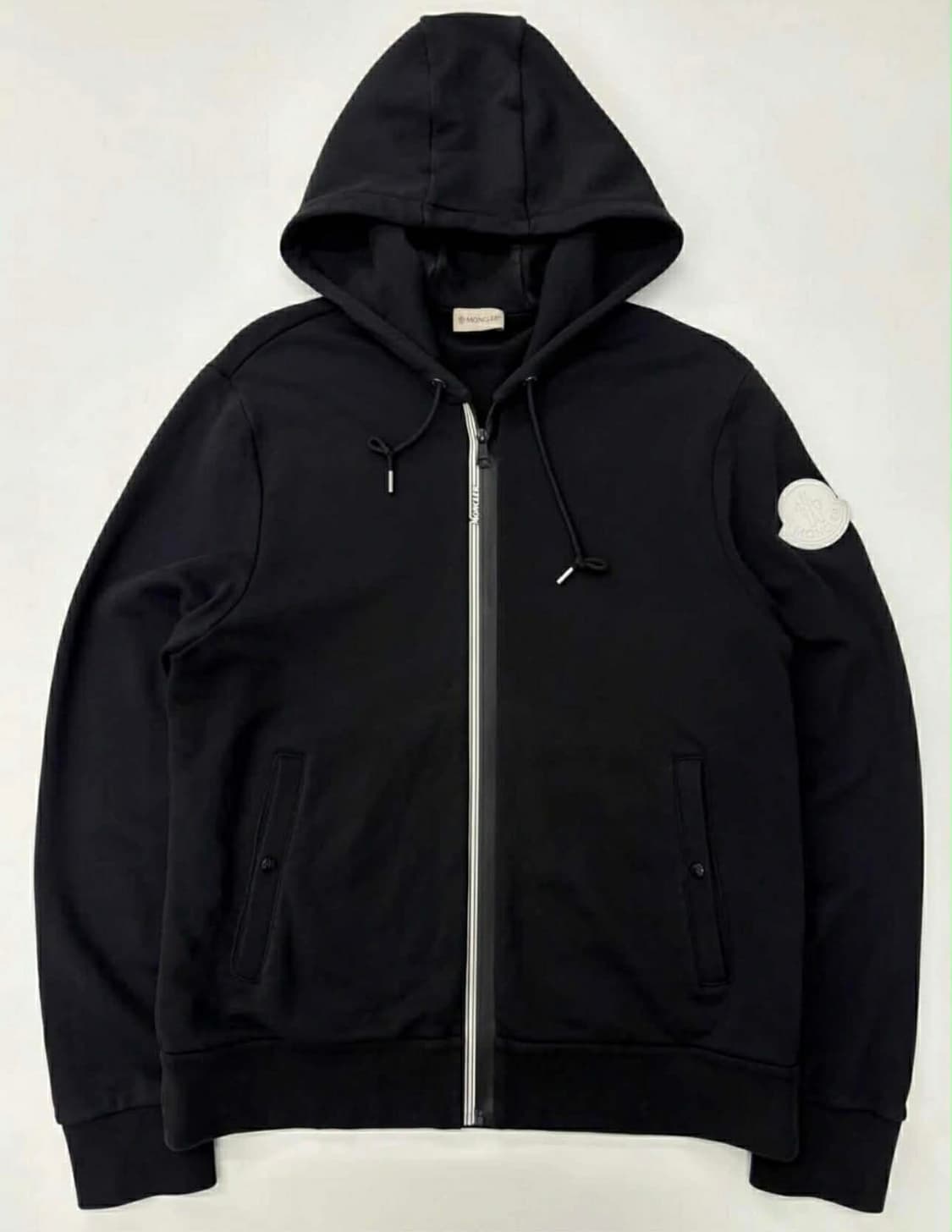 20FW 몽클레어 빅패치 후드집업 상품이미지1