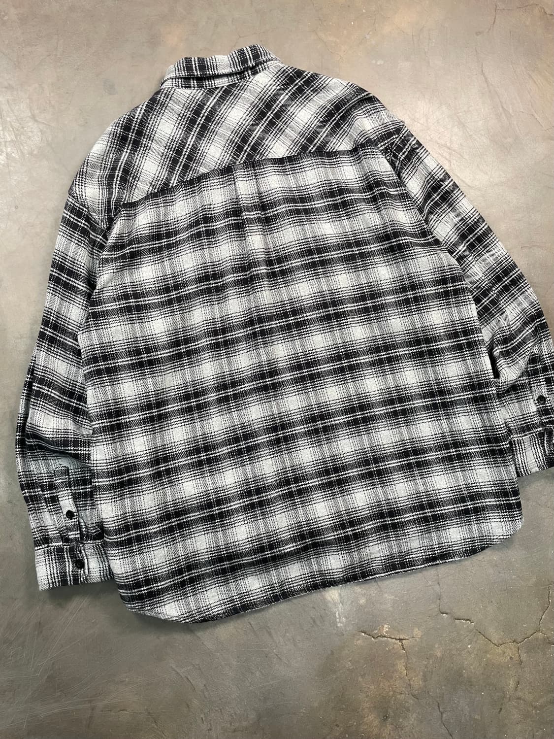 칼하트 WIP 크렌즈 플란넬 셔츠 상품이미지4