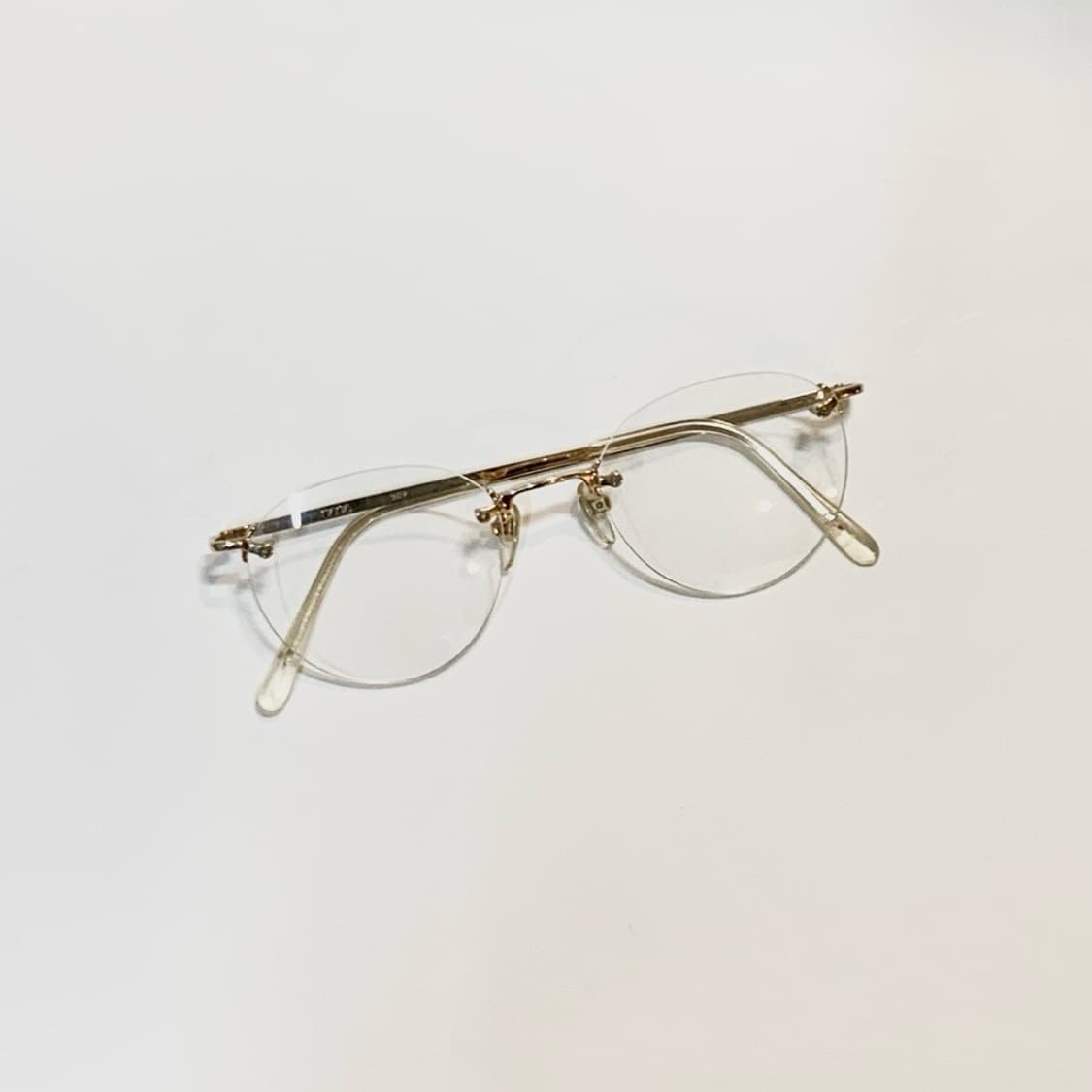 [픽키-680] 골드 라운드 림리스 안경 미니멀 클래식 상품이미지8
