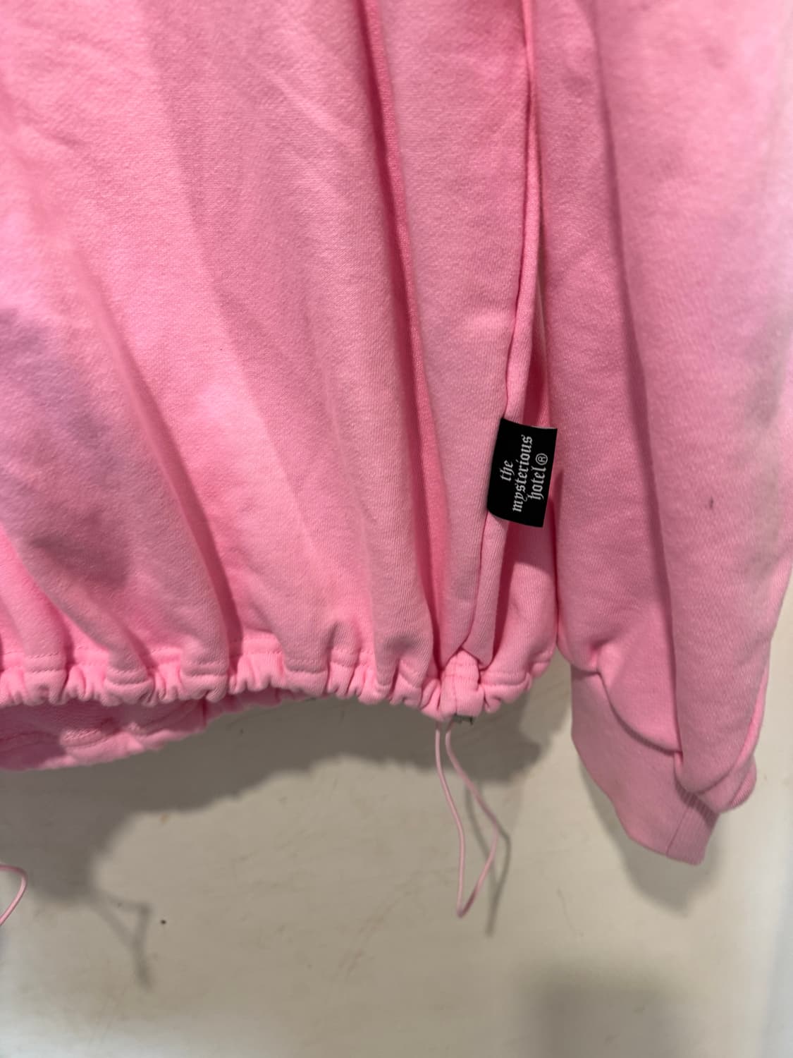 더미스테리어스호텔 맨투맨 상품이미지4