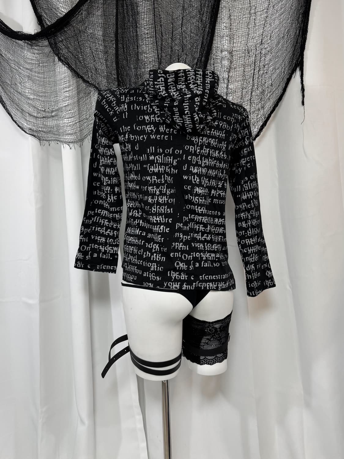 lettering hood t-shirt 상품이미지2