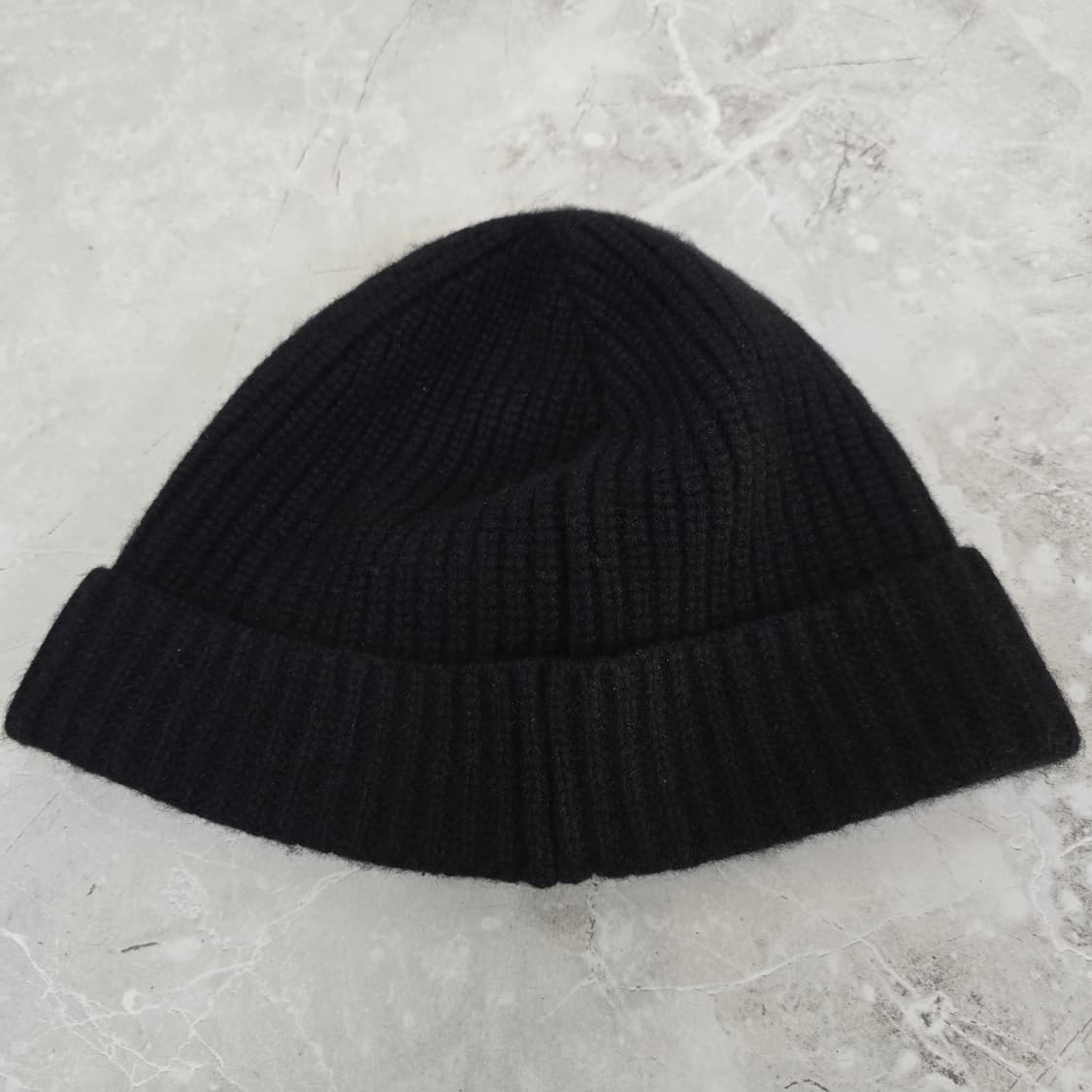 셀린느 로고 비니 판매 상품이미지2