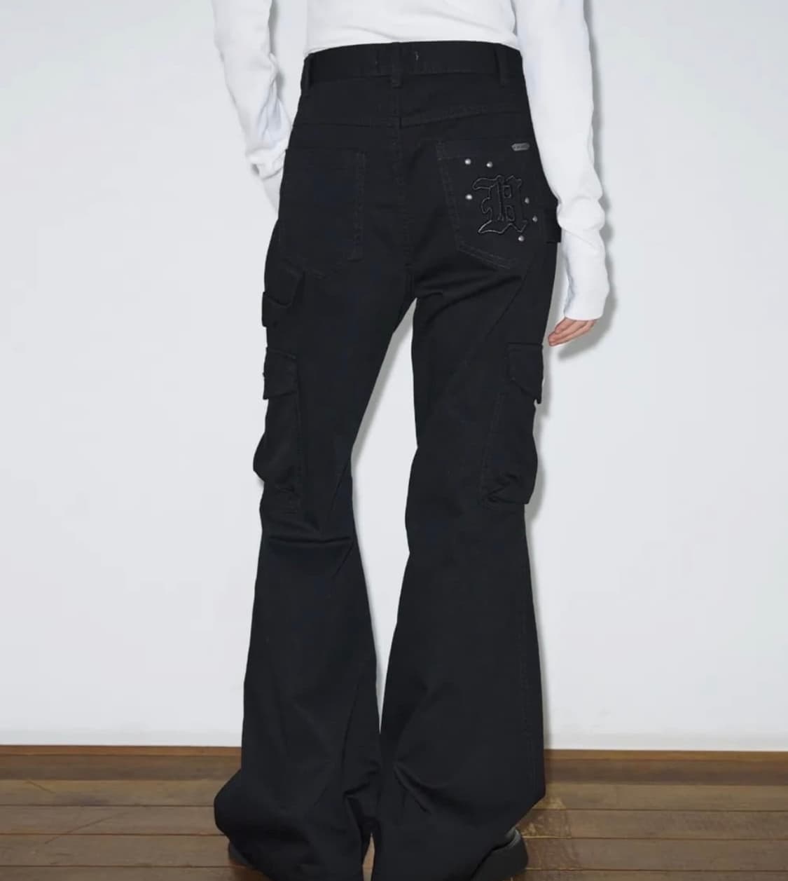 헬레네파리스 피그먼트 스터드 부츠컷 상품이미지1