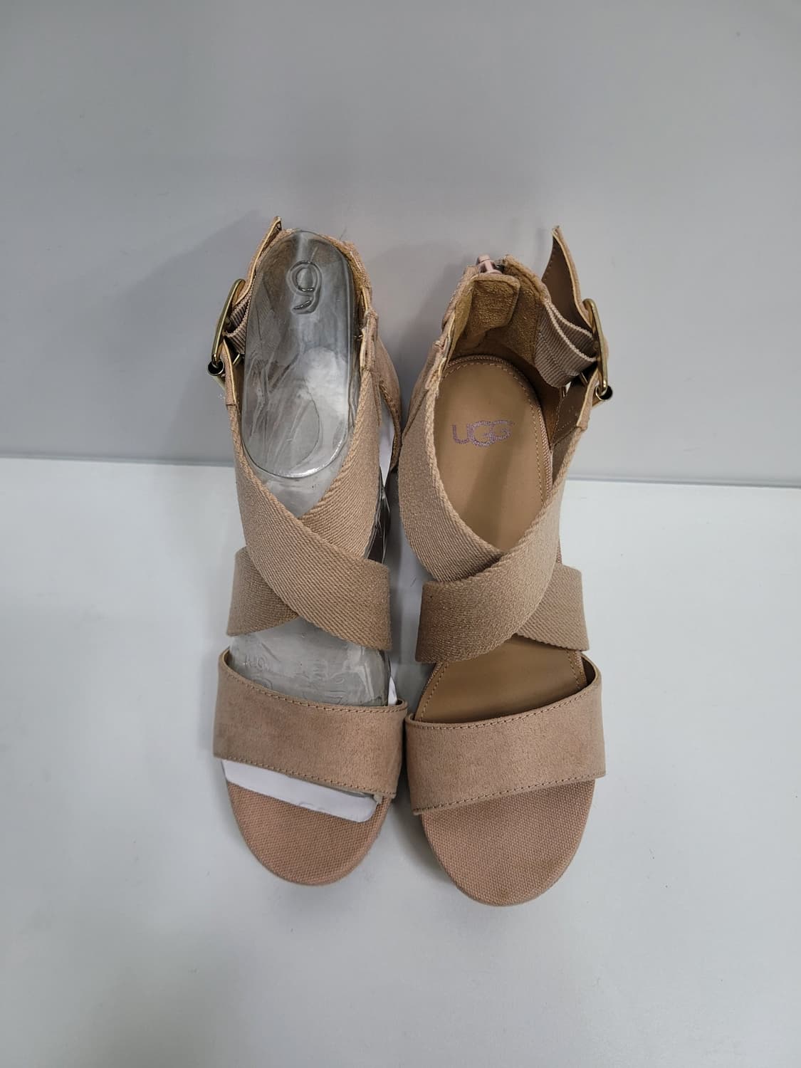 (새상품급) UGG 어그 칼라 웨지 샌들 / EU 37 (230~235) 상품이미지4