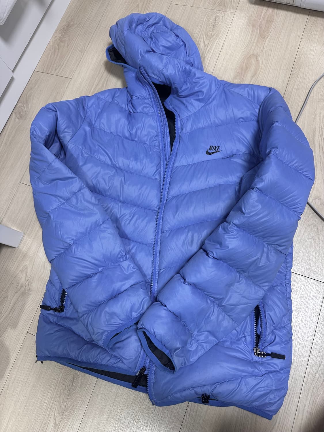 나이키 경량패딩 상품이미지1