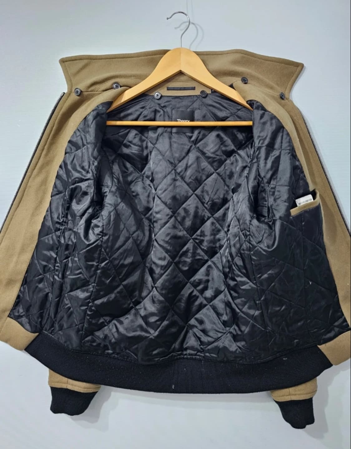 띠어리 남성 무스탕 점퍼 카키 95~100 상품이미지7