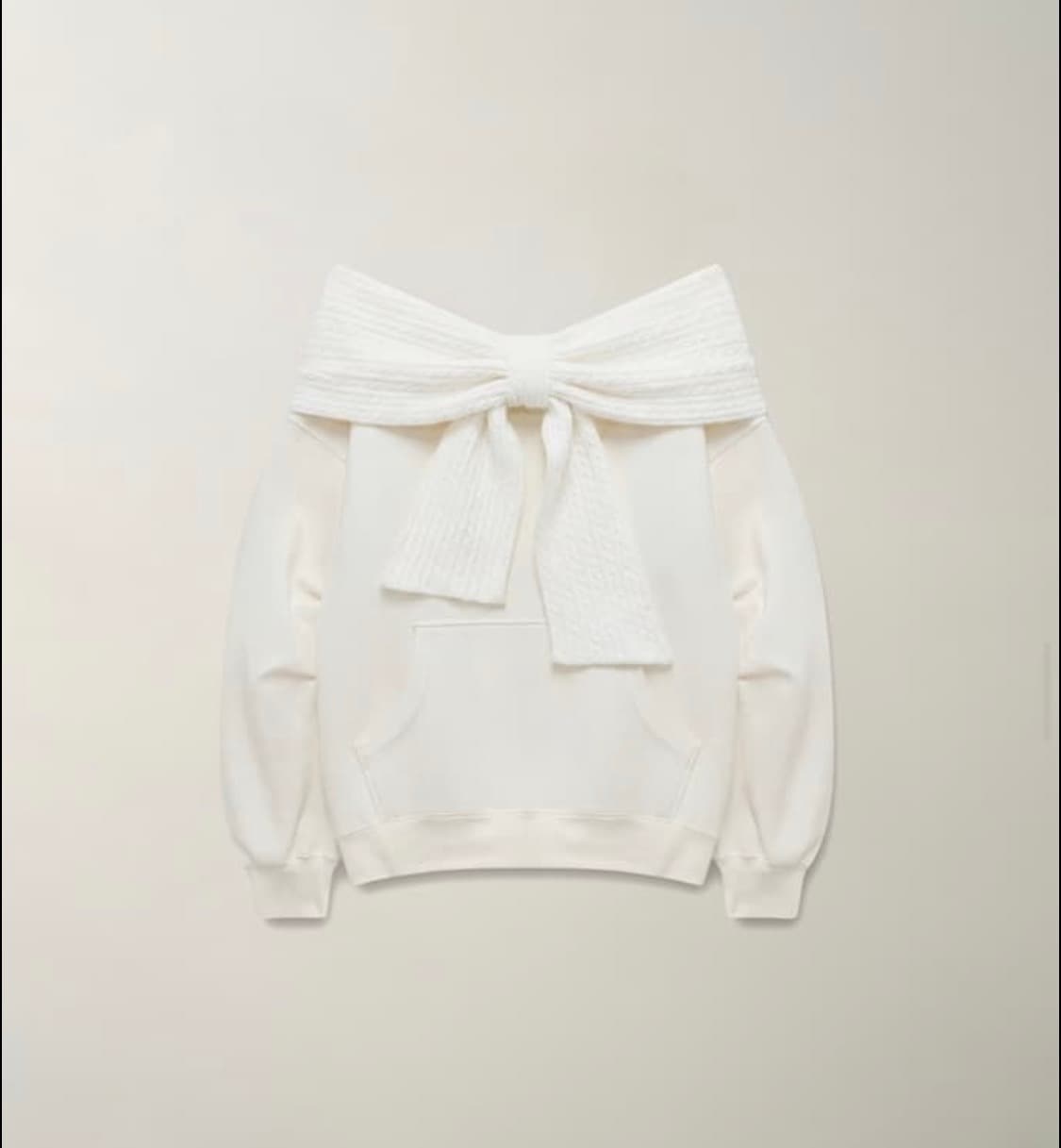 더티스 투웨이 리본 오프숄더 후디 기모버전 아이보리 상품이미지1