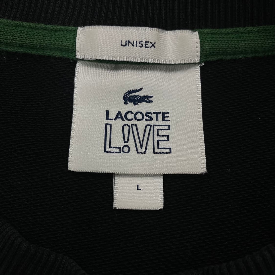 라코스테 블랙 컬러 박스 스몰 로고 맨투맨 상품이미지3