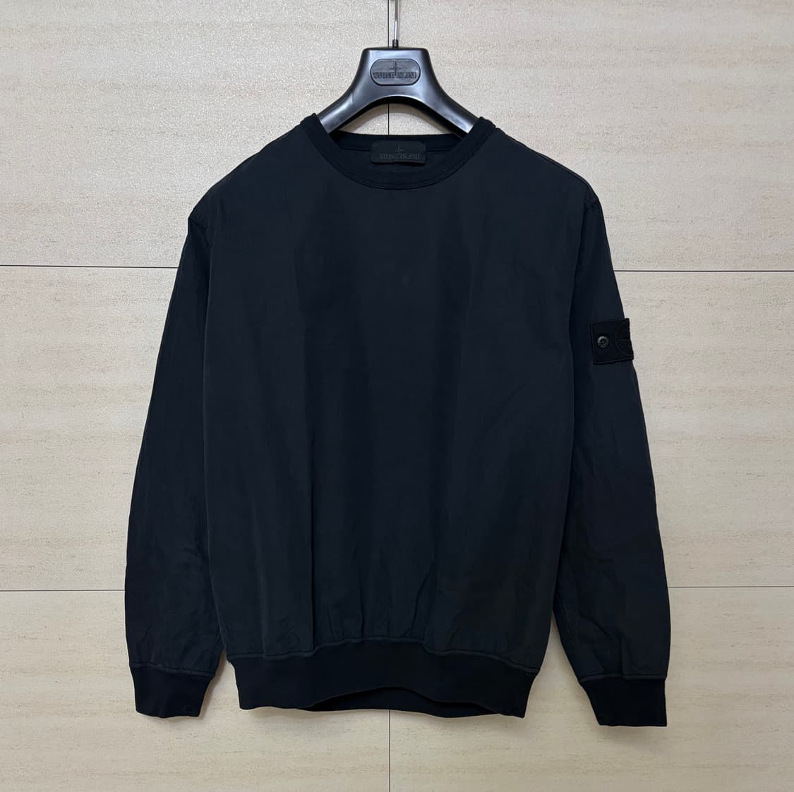 스톤아일랜드 고스트피스 나일론 맨투맨 상품이미지1