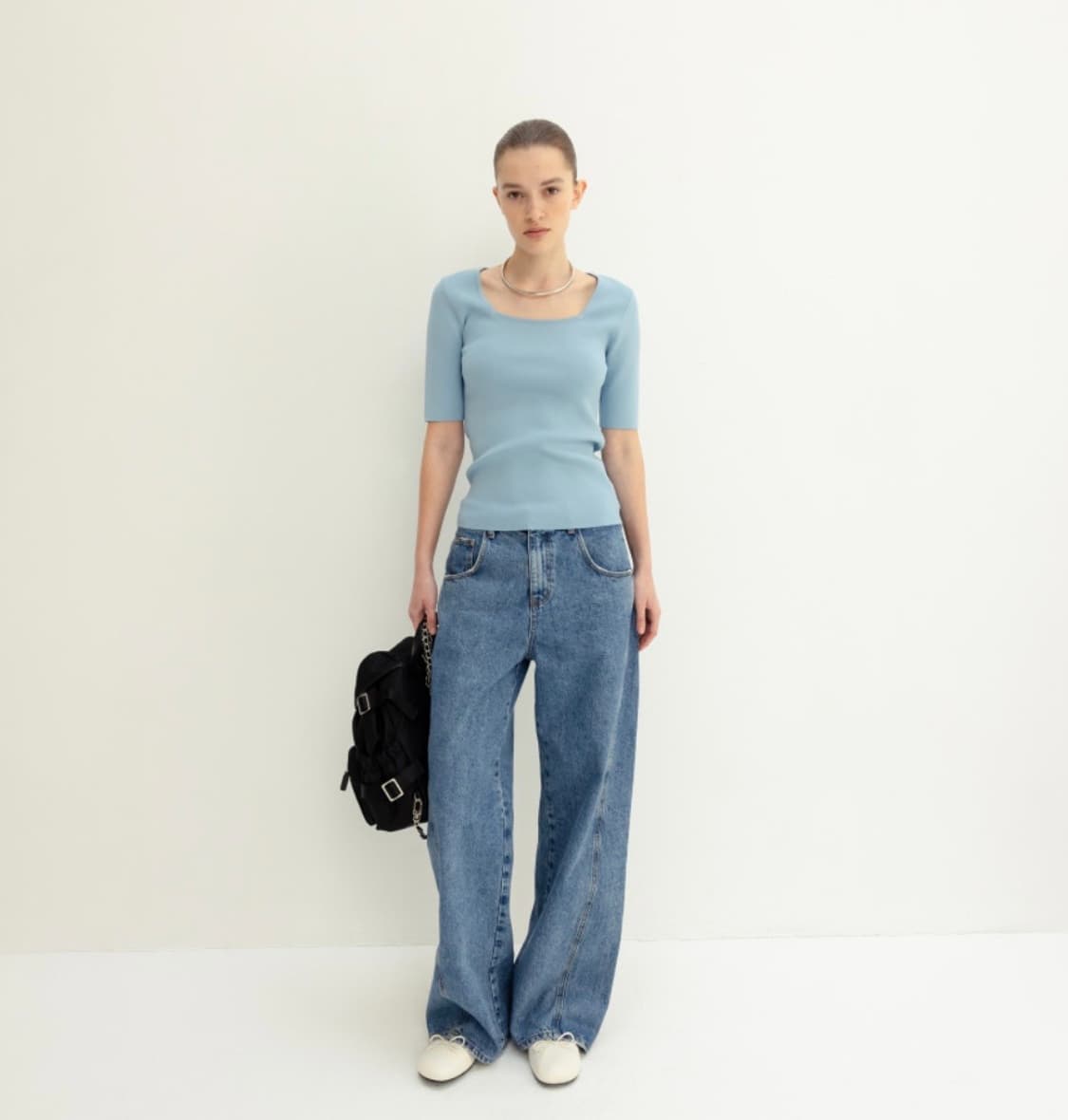 오르 고밀도 스퀘어넥 5부 니트 상품이미지2