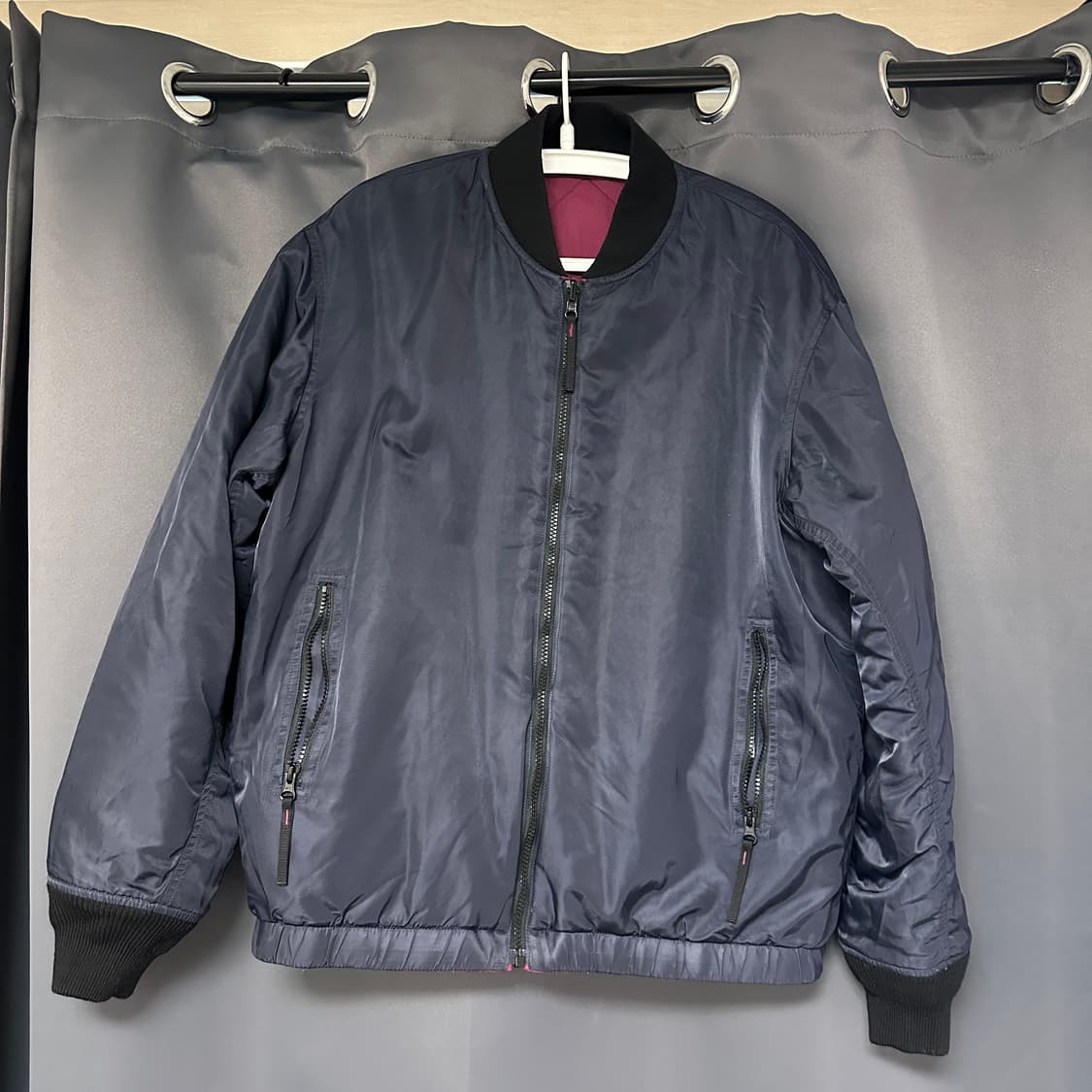 디스이즈네버댓 리버서블 봄버 자켓 마젠타 컬러 / M사이즈 상품이미지3