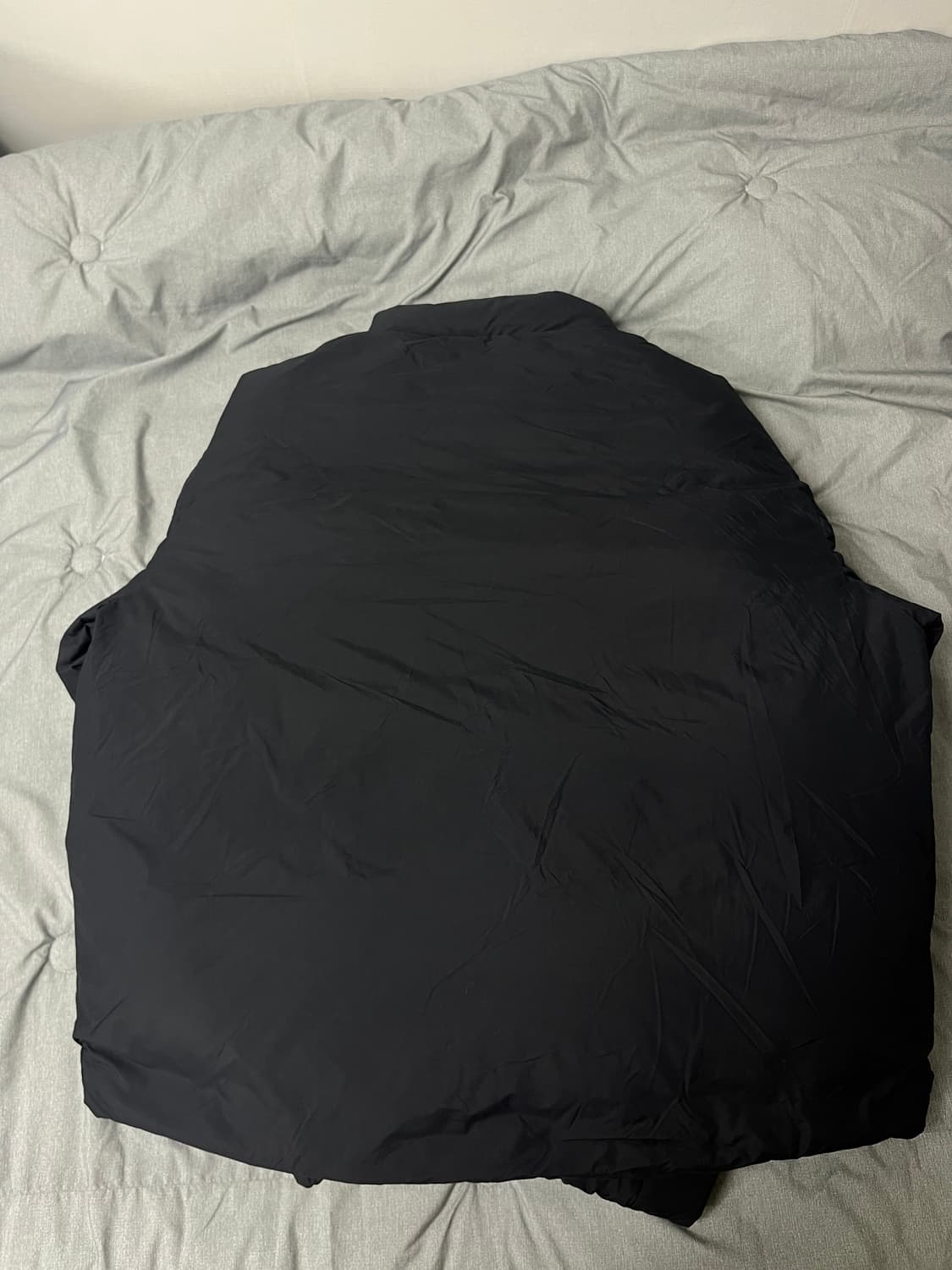 25FW 무신사스탠다드 미니멀 다운 숏 패딩 재킷 (다크그레이, 2XL) 상품이미지3