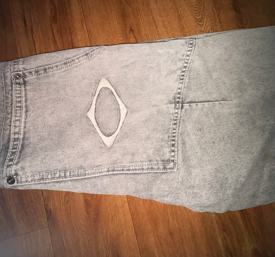 미스치프 워시드 버뮤다 블리치드 그레이 상품이미지2