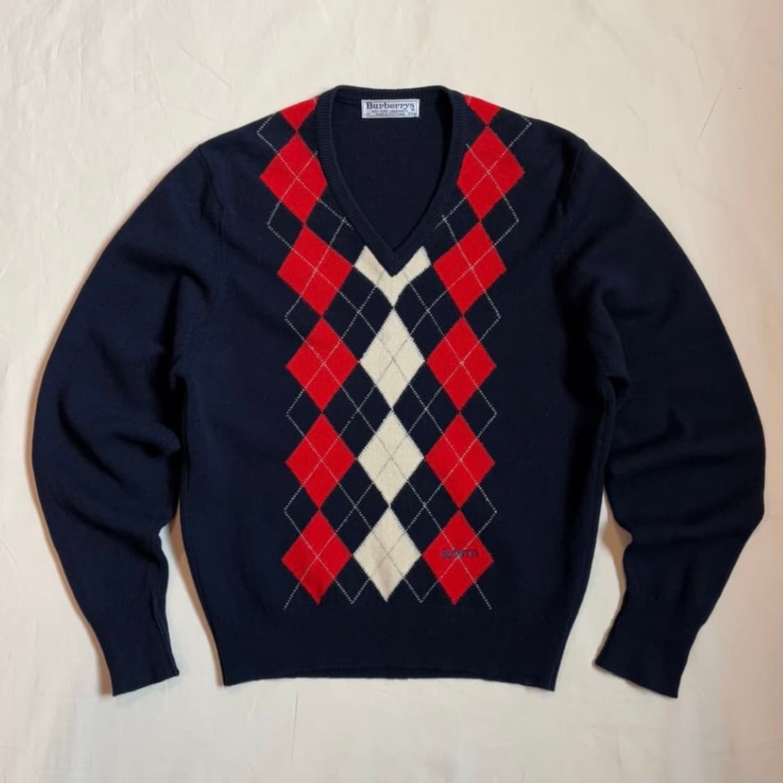 70~80s BURBERRYS 아가일니트(42“ 107cm / W 55) 상품이미지1