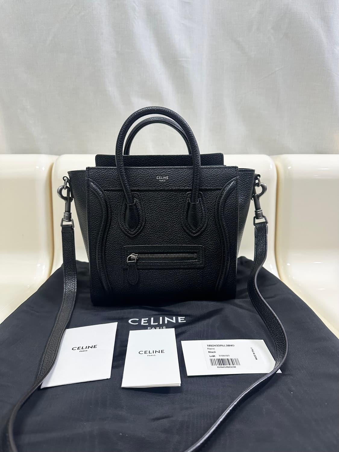 [SA 정품] 셀린느 러기지백 나노 블랙 상품이미지8