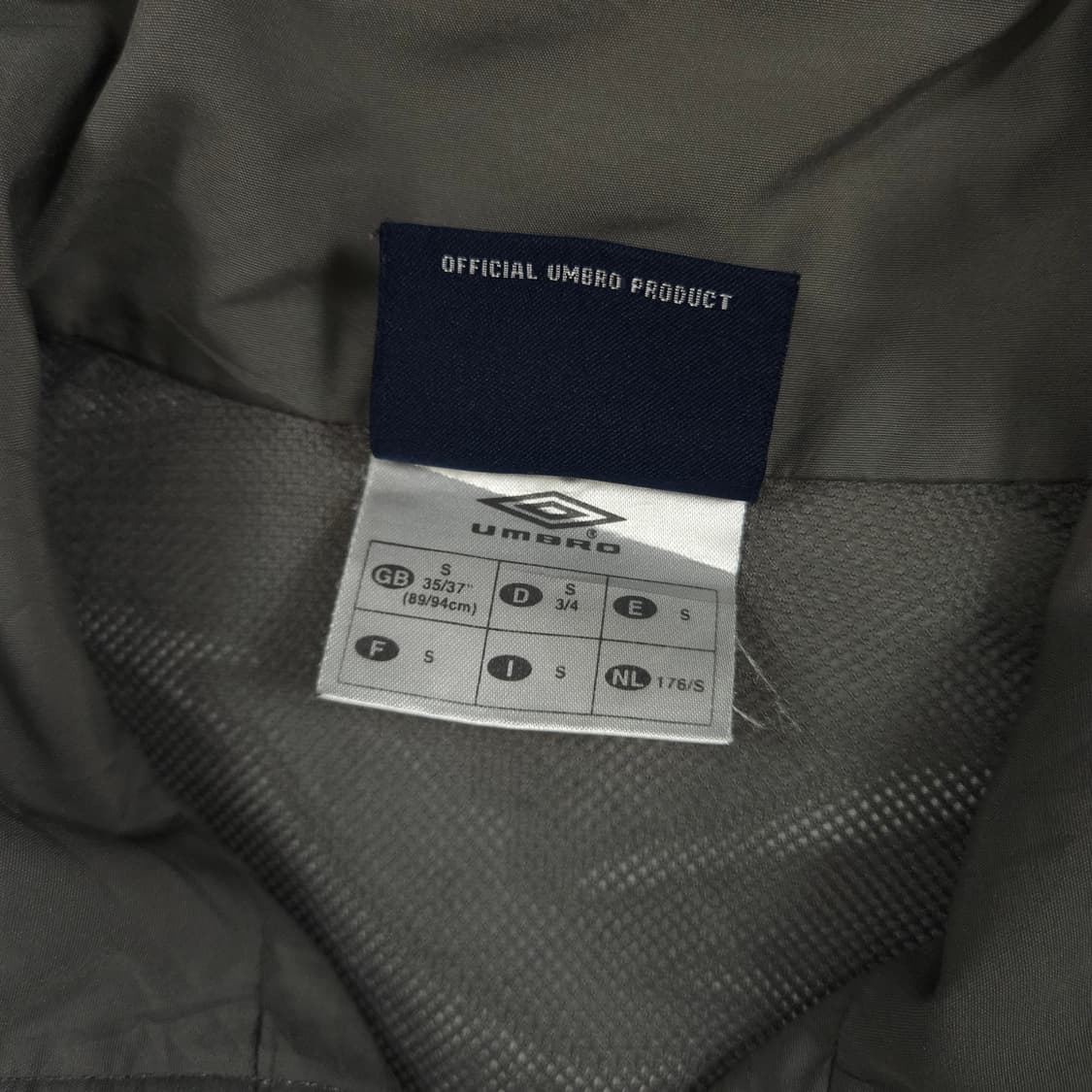 S(90) 엄브로 올드스쿨 윈드브레이커 상품이미지5