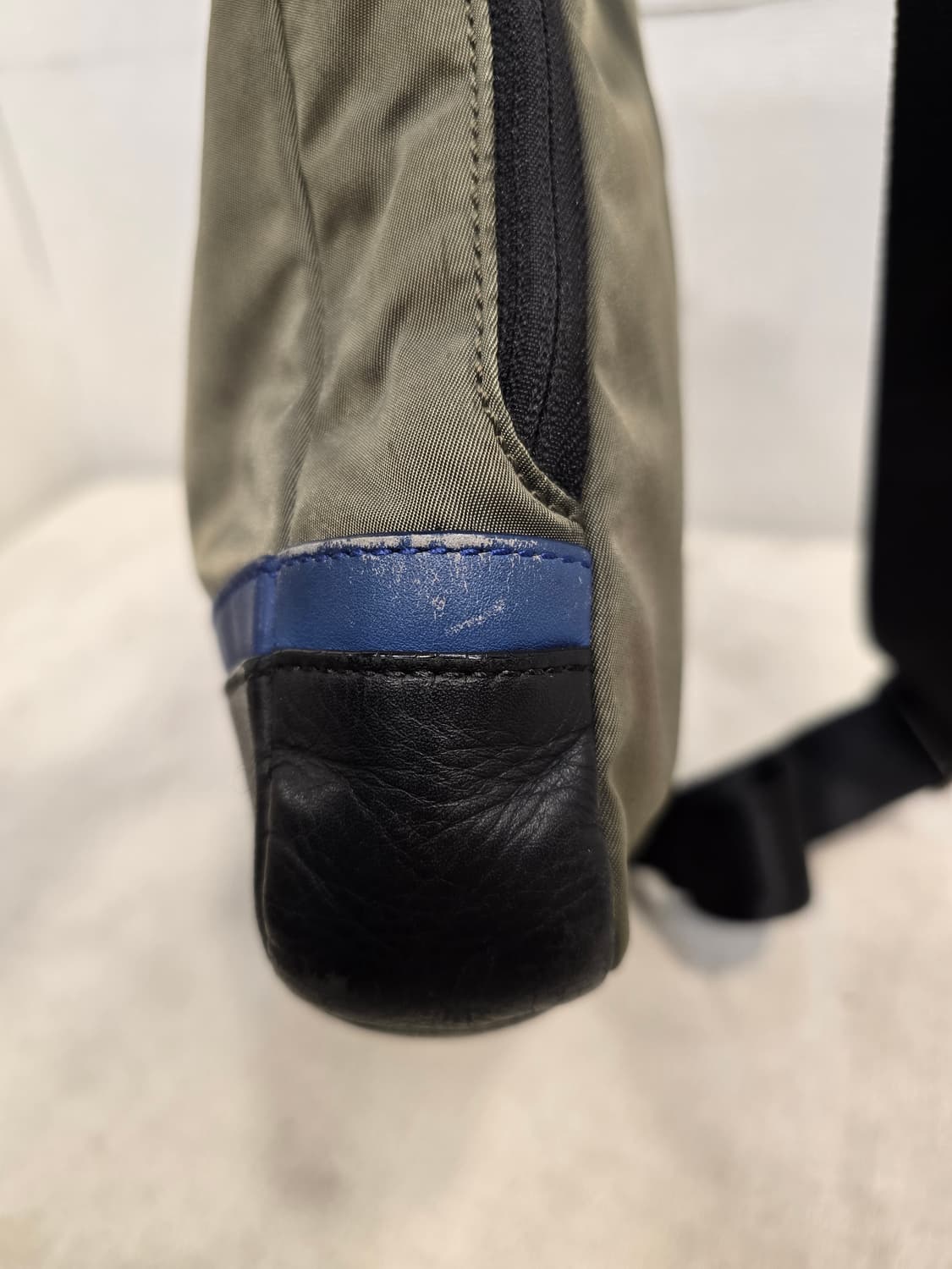 코치 남성 크로스백 올리브색 상품이미지10