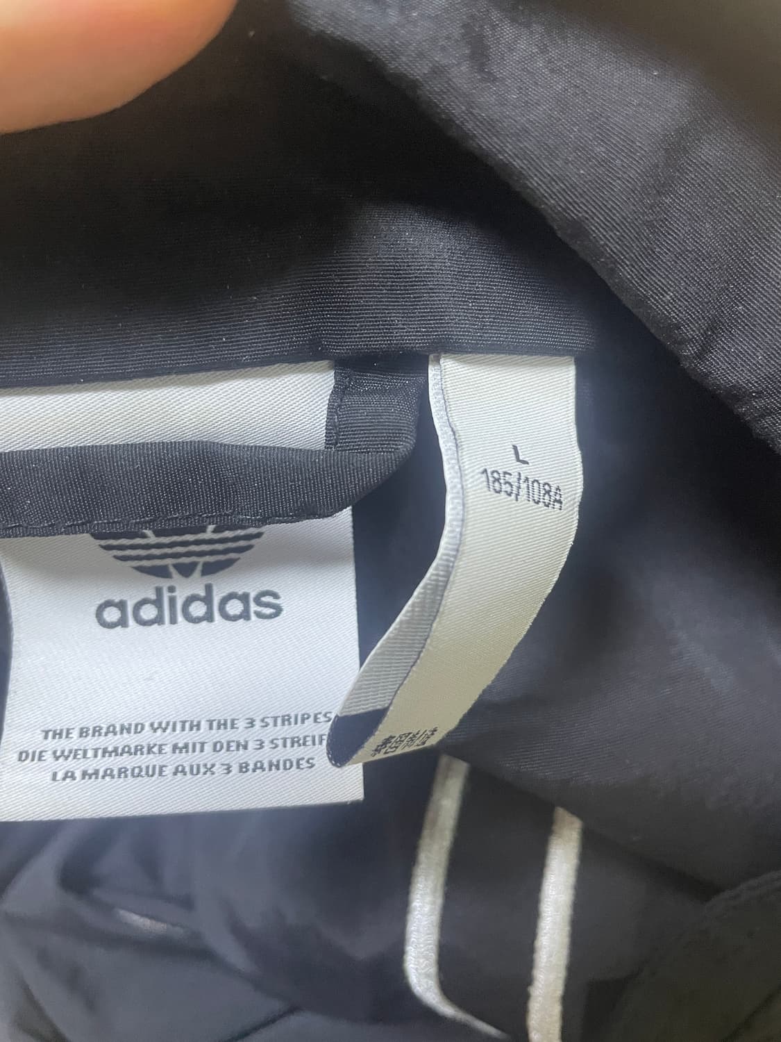 아디다스 바람막이 L 상품이미지3