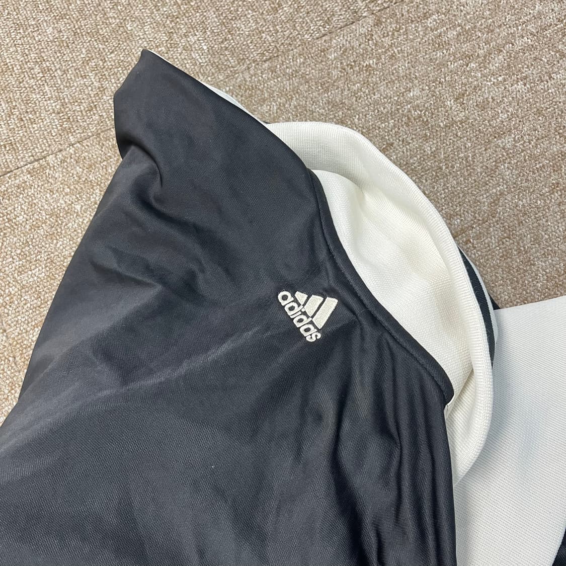 아디다스 검흰 져지 상품이미지4
