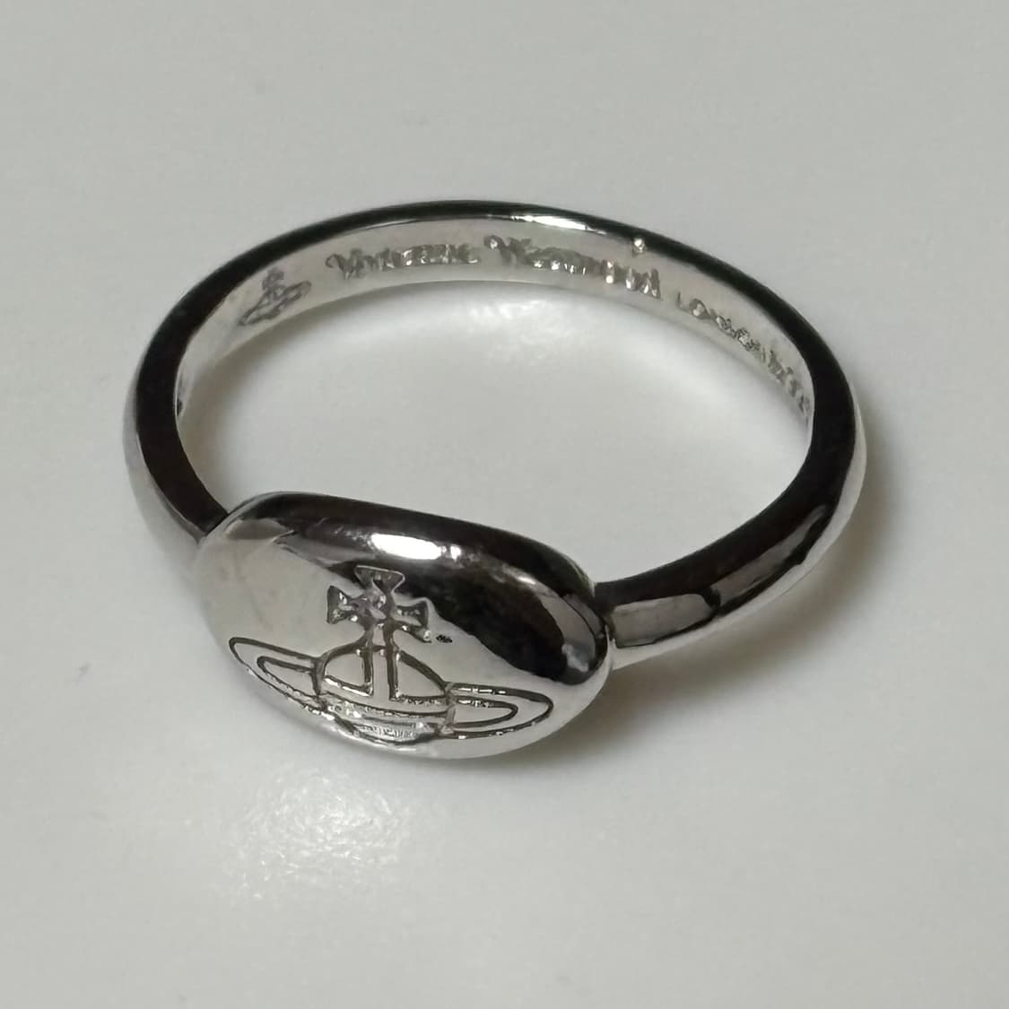 비비안웨스트우드 틸러리 ORB 로고 925 반지 상품이미지1