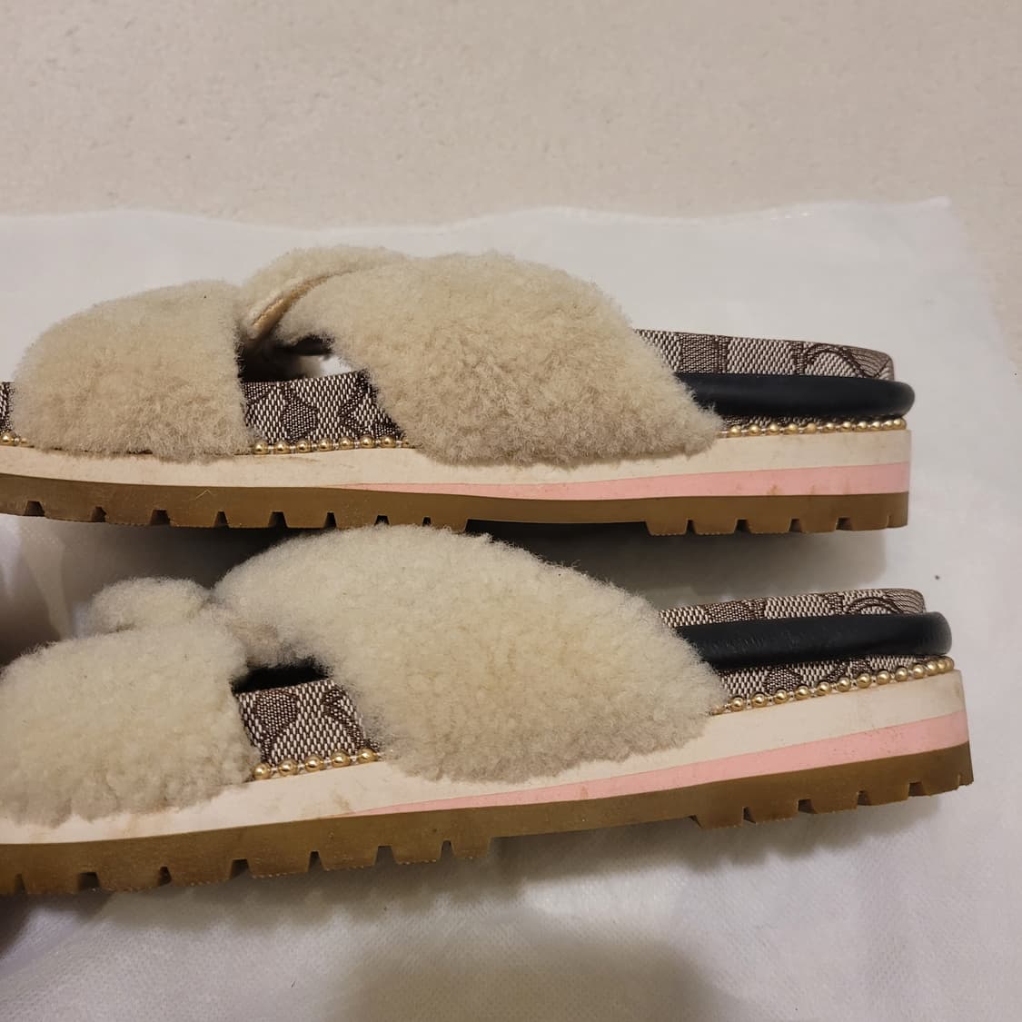 코치 캔버스 시어링 샌들 230  상품이미지3