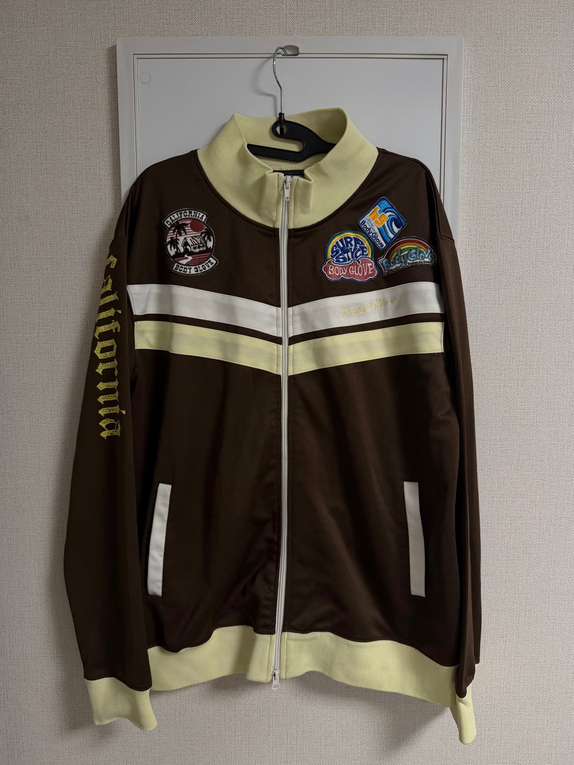 bodyglove vintage lettering zipup  상품이미지1