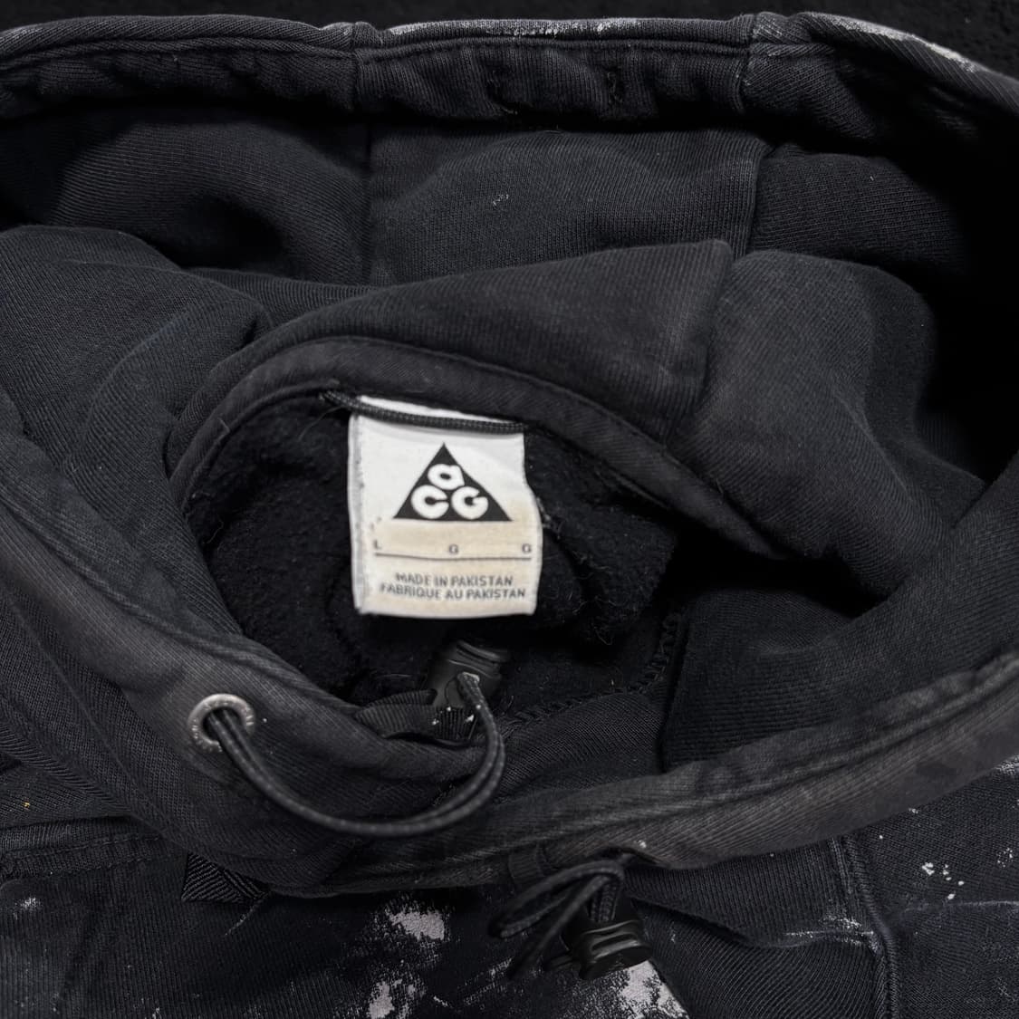 L 나이키 ACG 블랙 페인트 후드티 상품이미지4