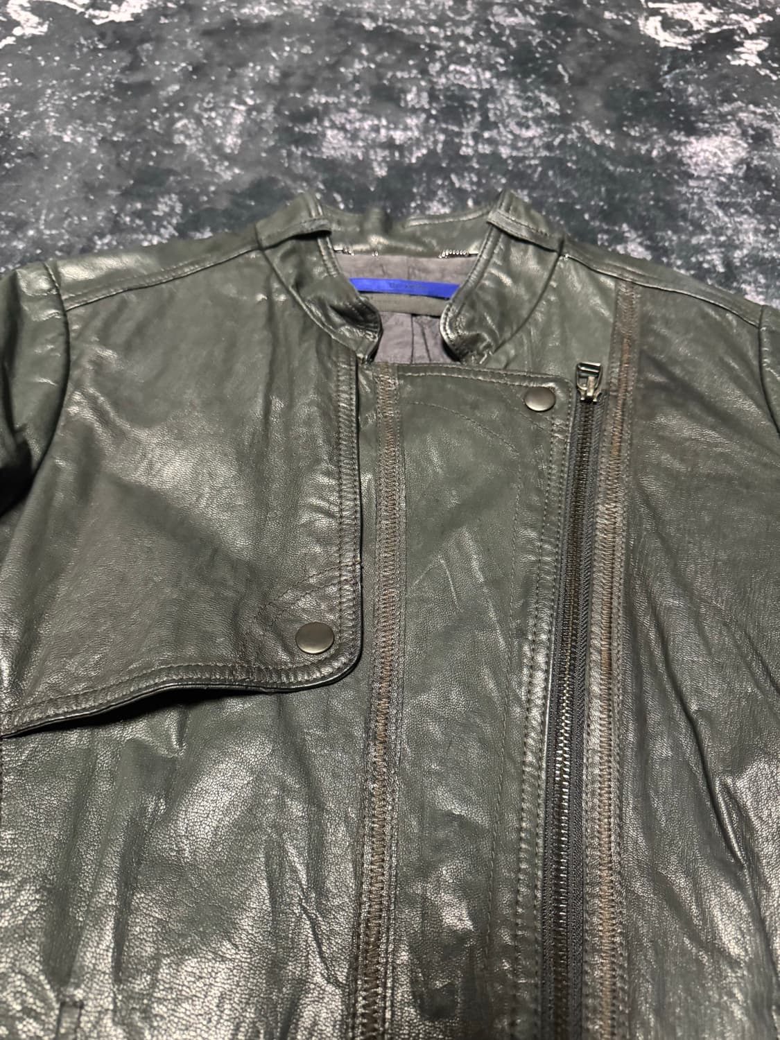 rough green cross leather jacket 상품이미지2