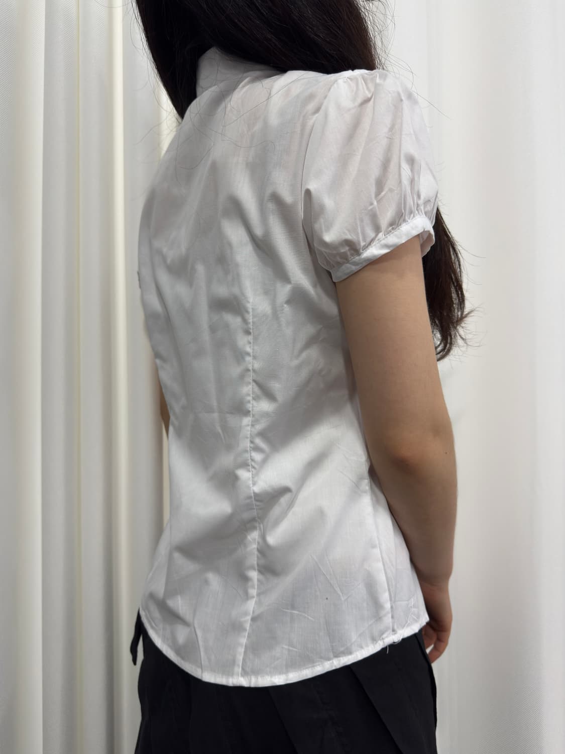 white frill shirt 상품이미지3