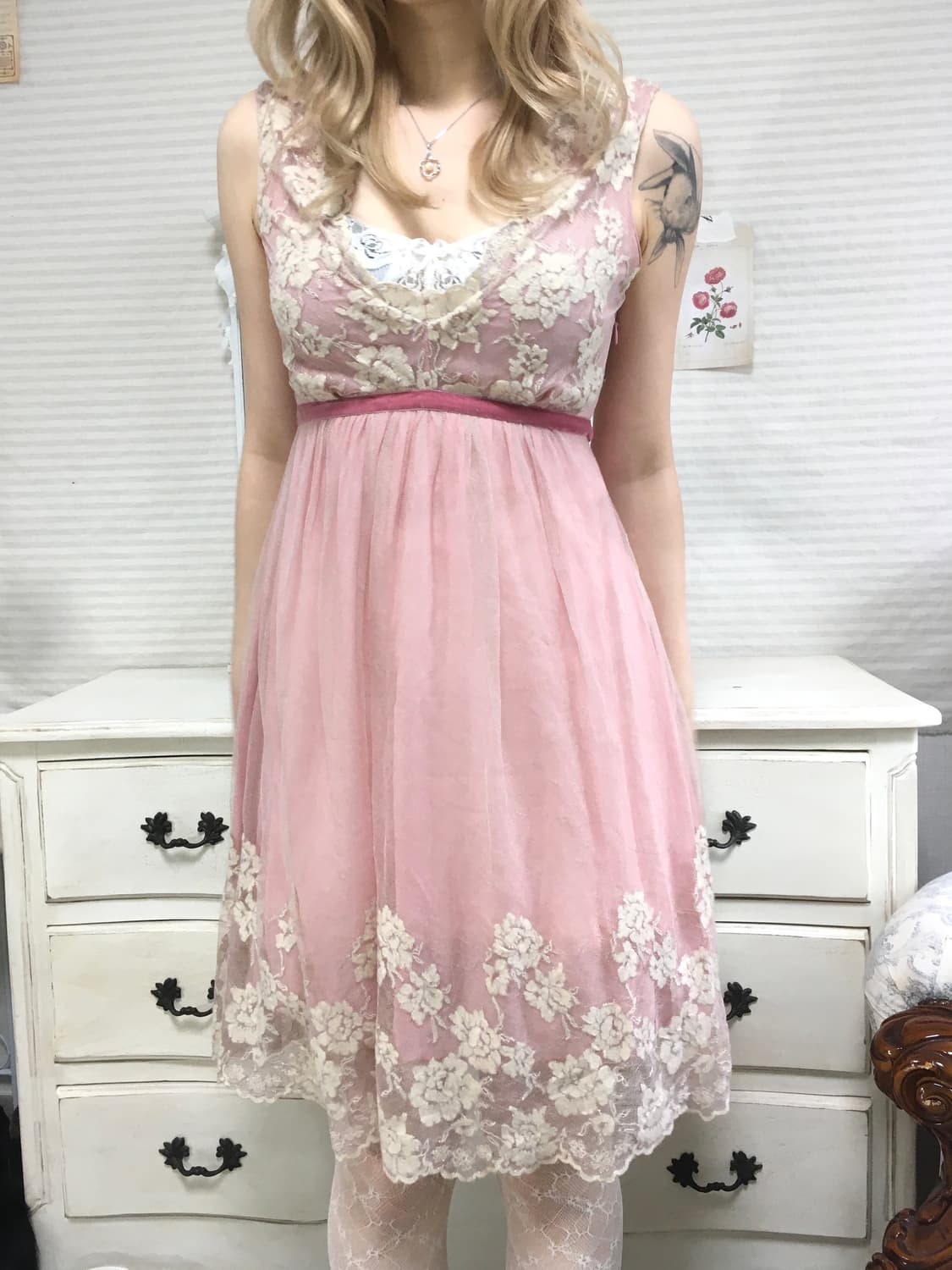 블루걸 블루마린 핑크 레이스 원피스 상품이미지2