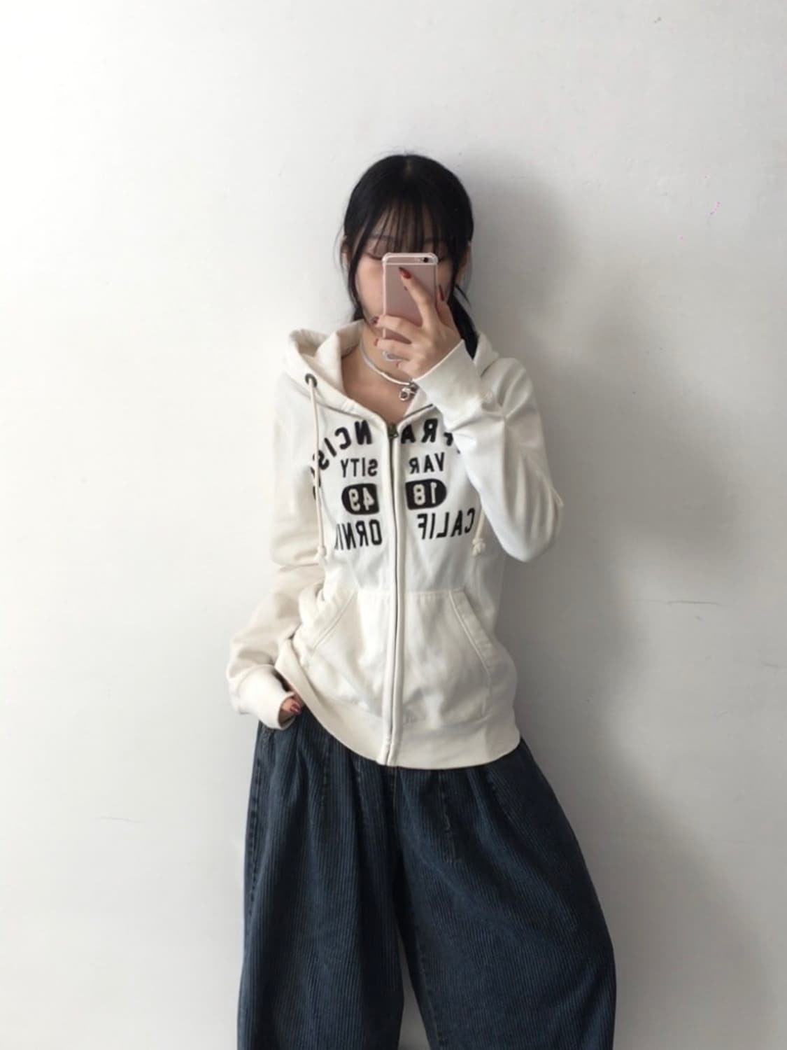 후아유 스펠자수 후드집업 상품이미지1