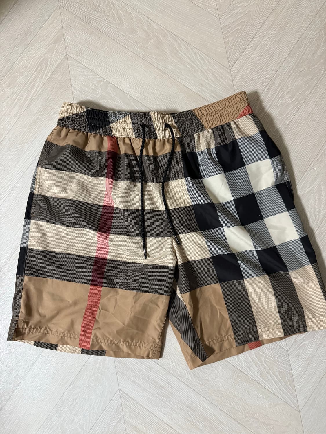 버버리 스윔팬츠 상태 최상 상품이미지6