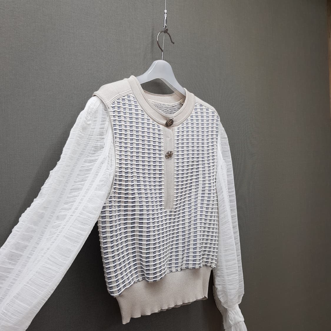 OBZEE 오브제 2021 시스루 슬리브 체크 니트 82-94-160 상품이미지3