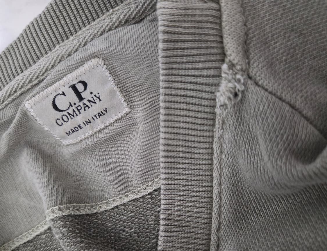 씨피컴퍼니 렌즈 맨투맨  상품이미지10