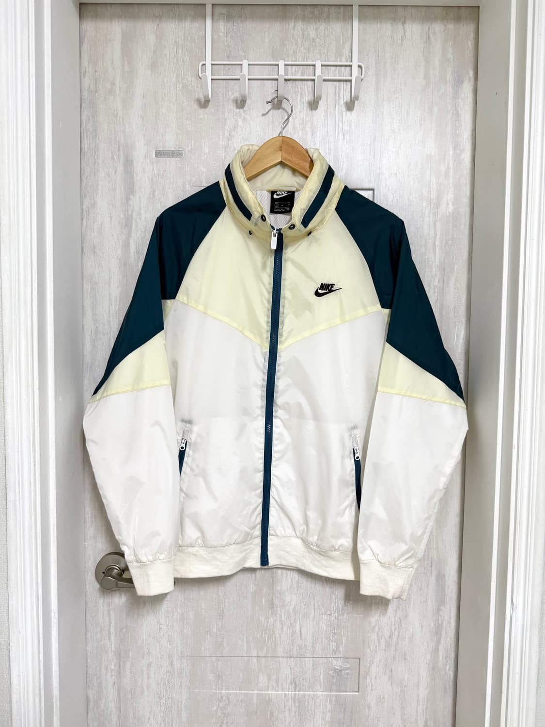 남성 100 / 나이키 윈드러너 바람막이 상품이미지1