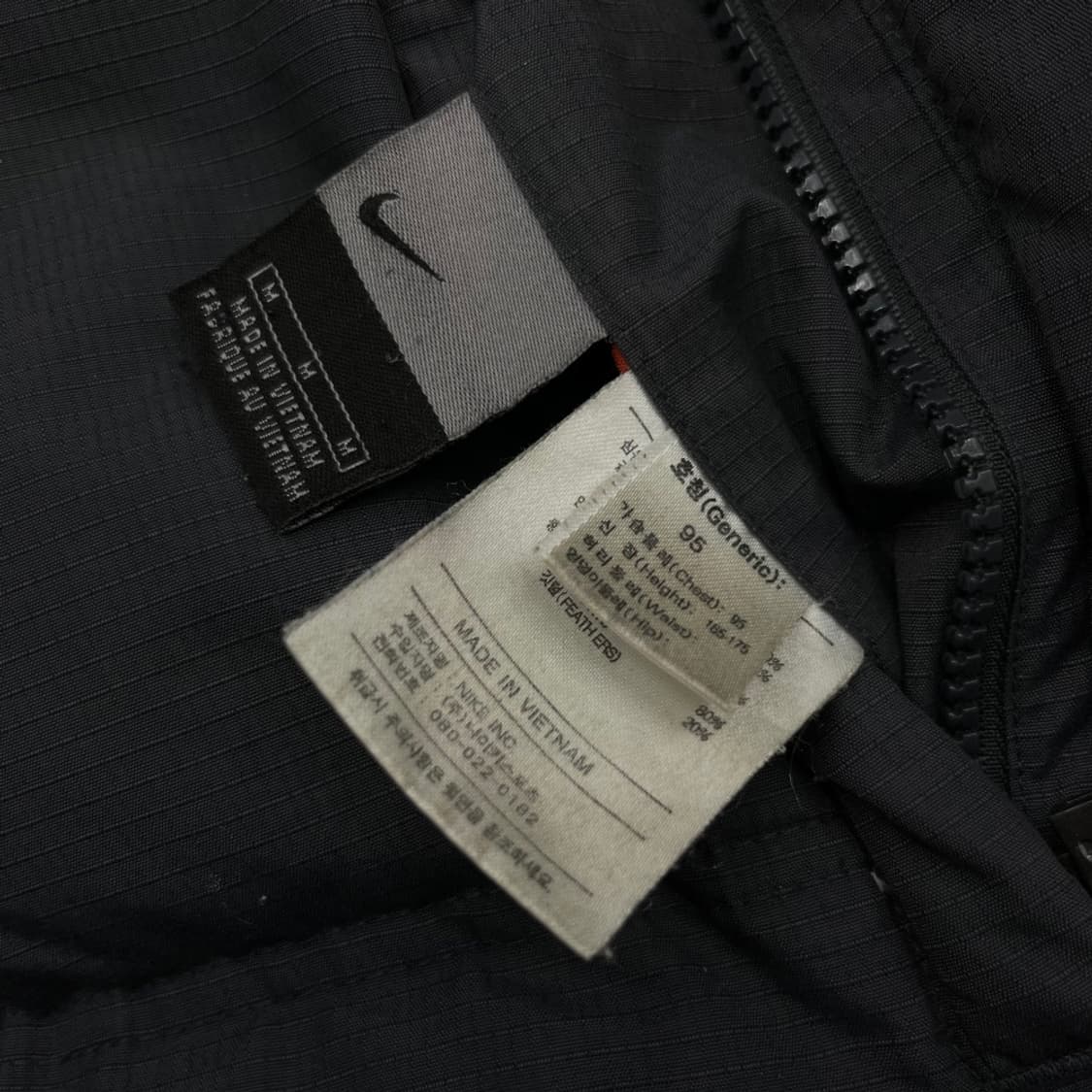 나이키 오렌지 미니로고 차콜 패딩조끼 M 상품이미지9