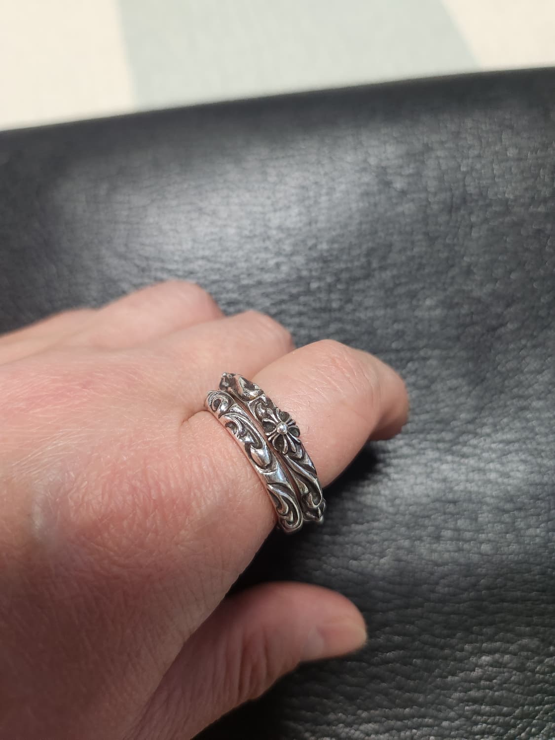 정품 크롬하츠 플로랄&스크롤 반지 상품이미지6